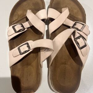 Aeropostale Light Pink Buckle Sandals